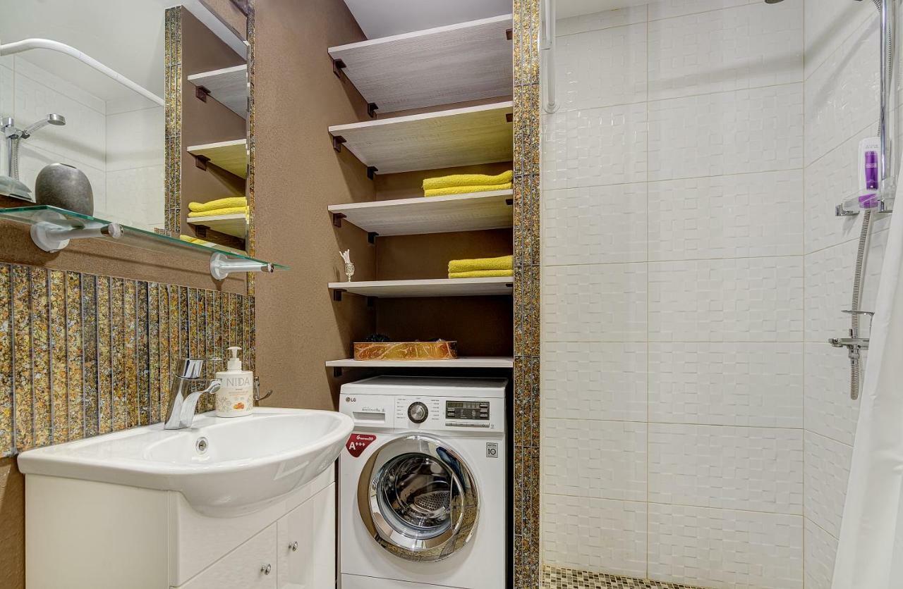 Bright Apartment Near Akropolis VNO Buitenkant foto