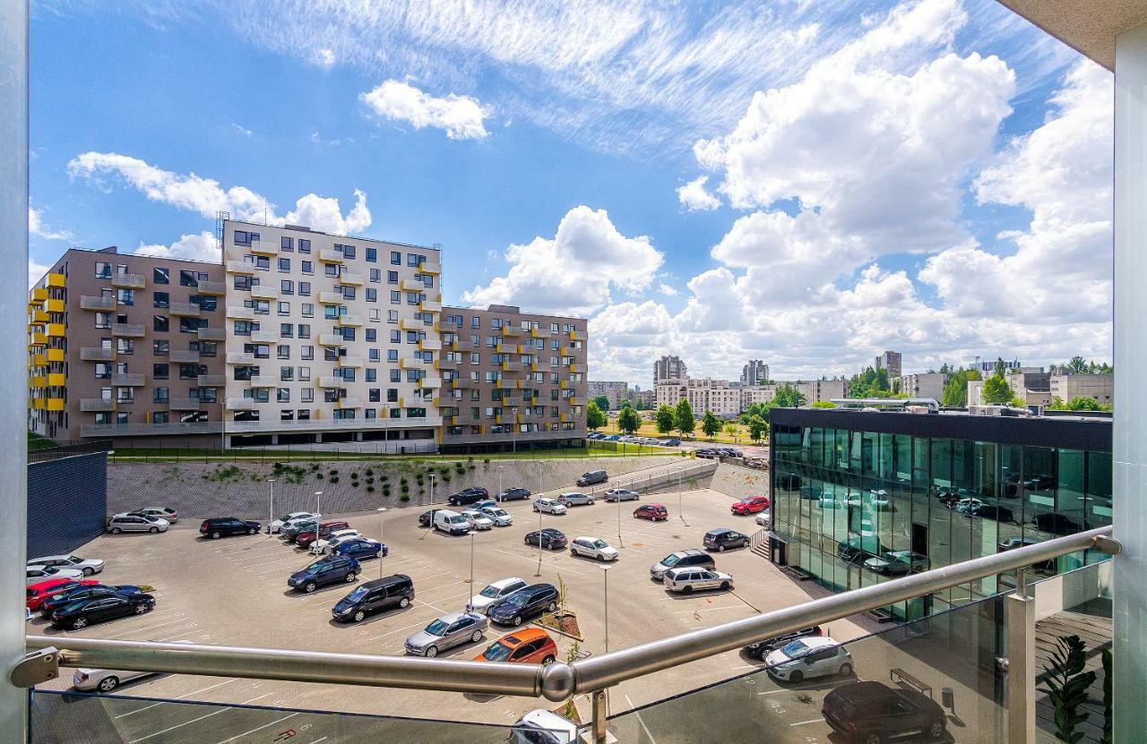 Bright Apartment Near Akropolis VNO Buitenkant foto